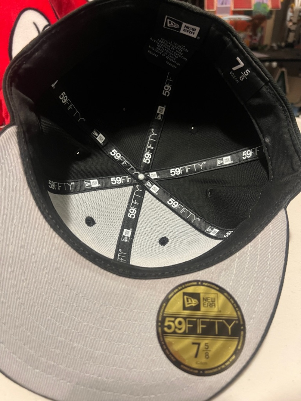 𝙉𝙚𝙬 𝙀𝙧𝙖 𝙃𝙖𝙩 - Picture 5 of 6